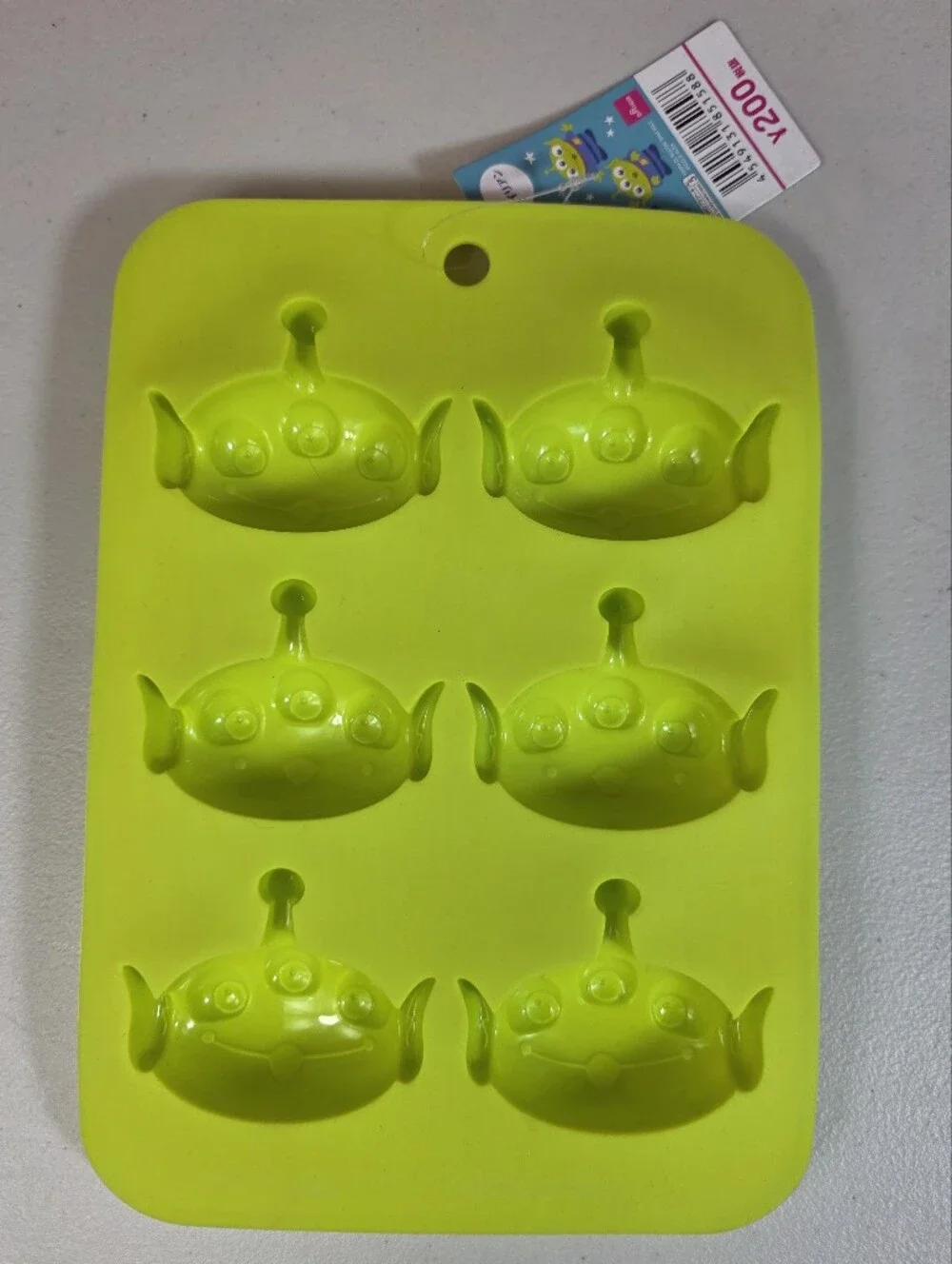 New Daiso Toy Story Alien Silicone Petite Cake/Chocolate / Ice Mold